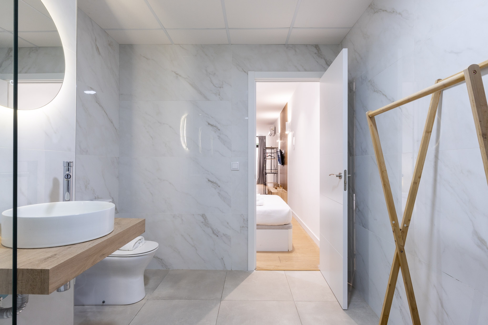 VLC HOST - San Jacinto E 24 VLC Host