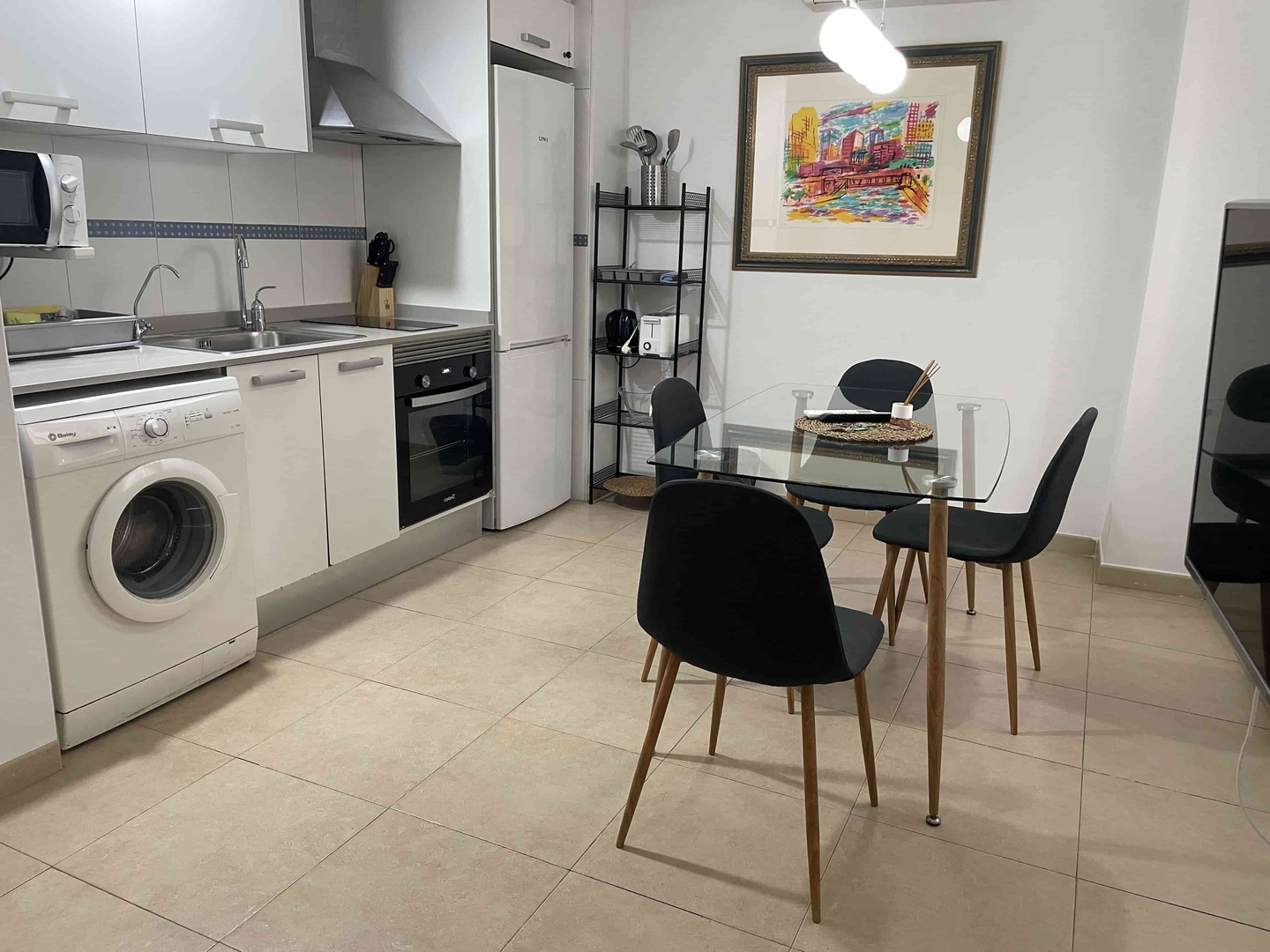 VLC HOST - Poeta Llombart 1 10 VLC Host