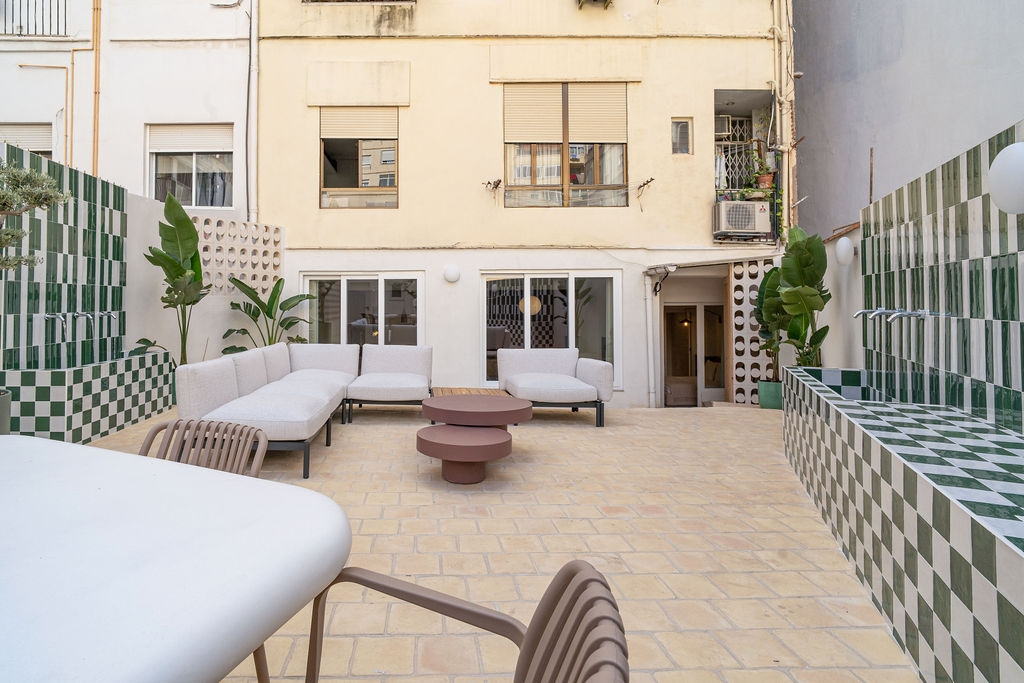 VLC Host - Conde Altea 38 VLC Host