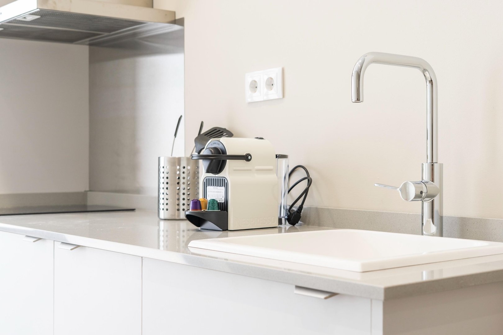 VLC HOST - Sumsi B 15 VLC Host