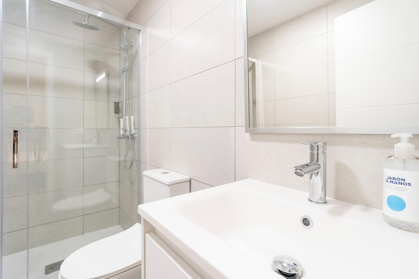 VLC HOST - Sumsi B 5 VLC Host