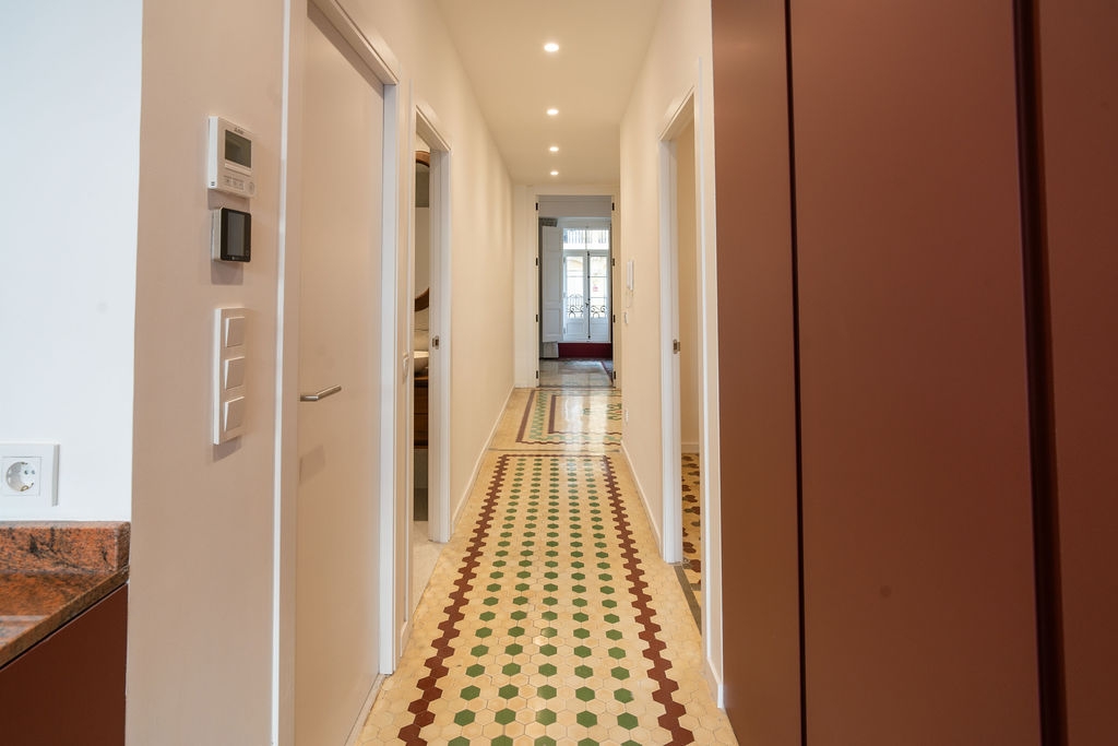 VLC Host - Conde Altea 34 VLC Host