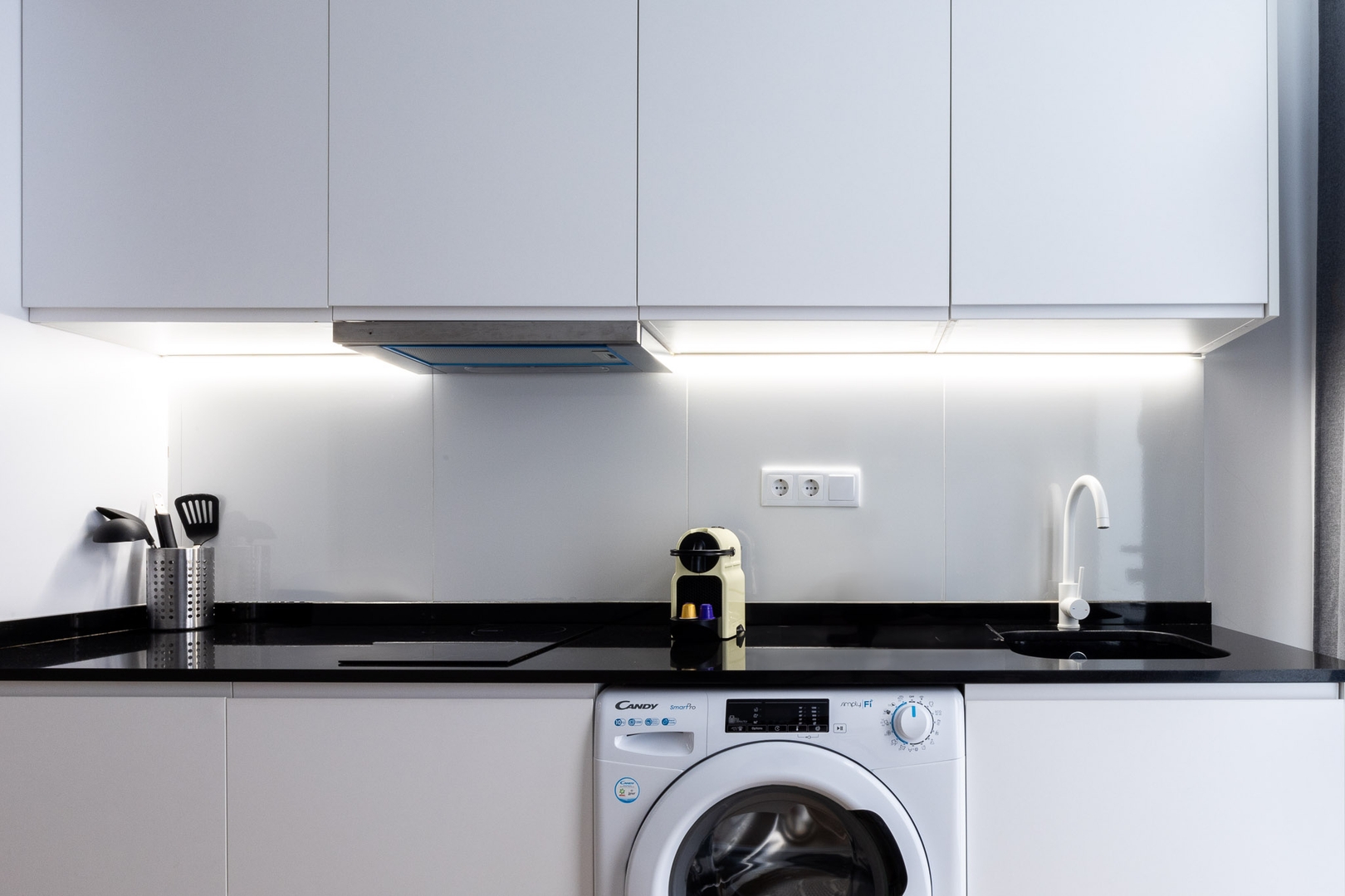 VLC HOST - San Jacinto B 4 VLC Host