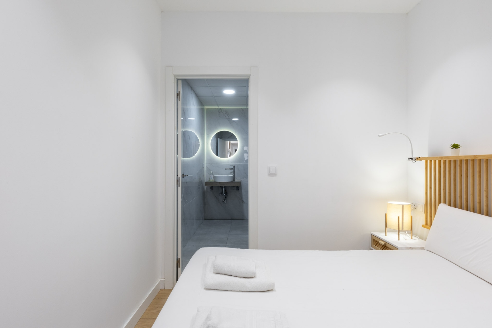 VLC HOST - San Jacinto D 17 VLC Host