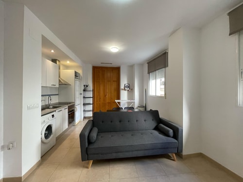 VLC HOST - Poeta Llombart 3 VLC Host