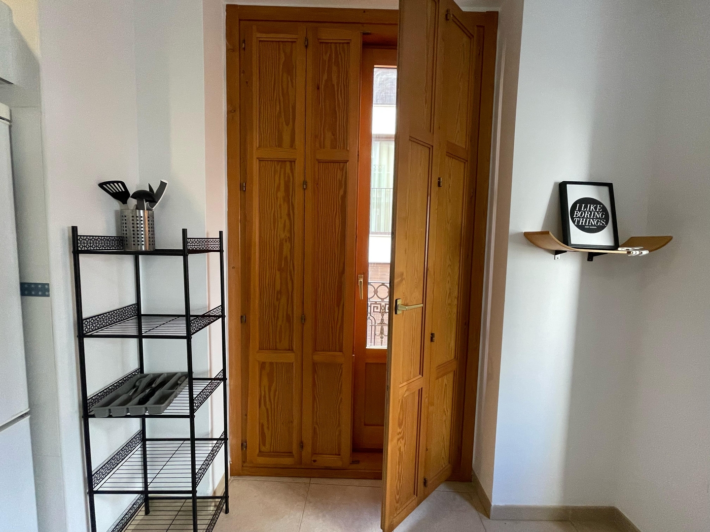 VLC HOST - Poeta Llombart 3 5 VLC Host