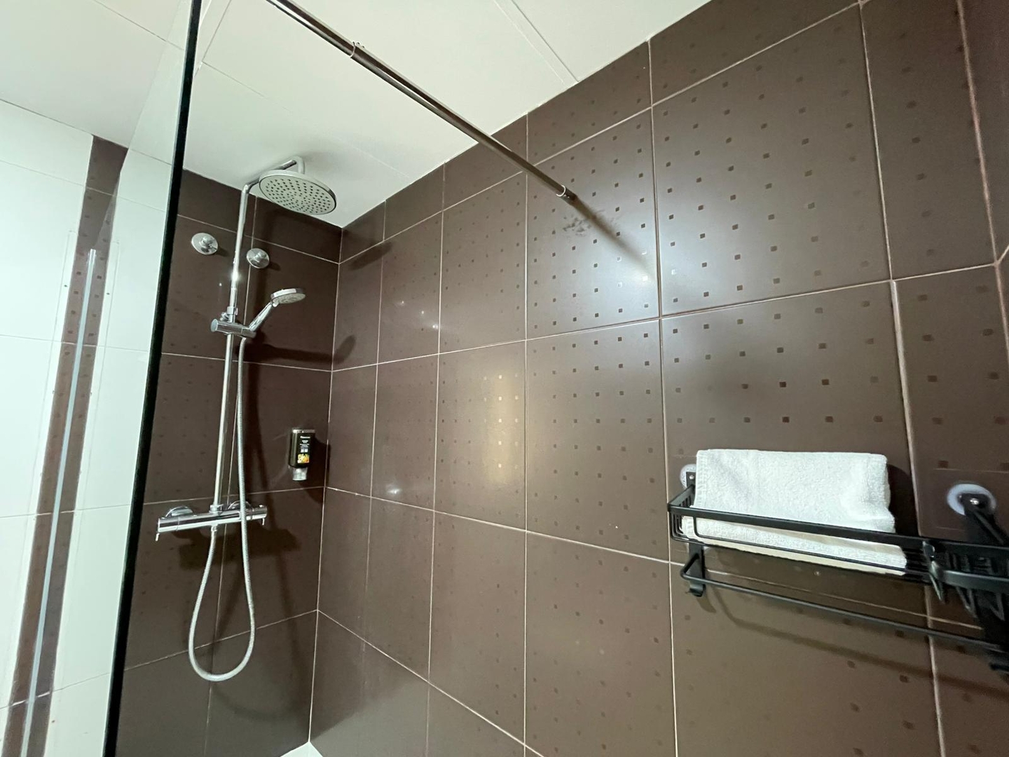 VLC HOST - Poeta Llombart 7 18 VLC Host