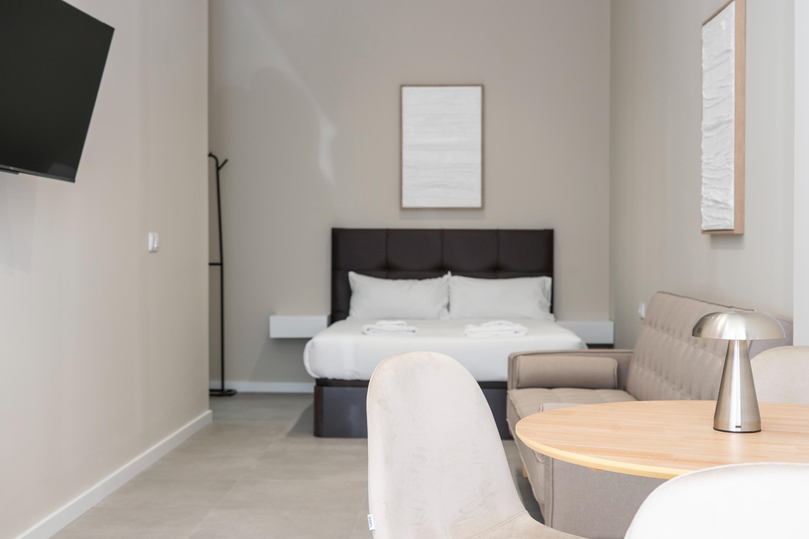 VLC HOST - Sumsi B 24 VLC Host