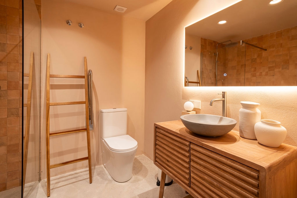 VLC Host - Reina 166 B 7 VLC Host