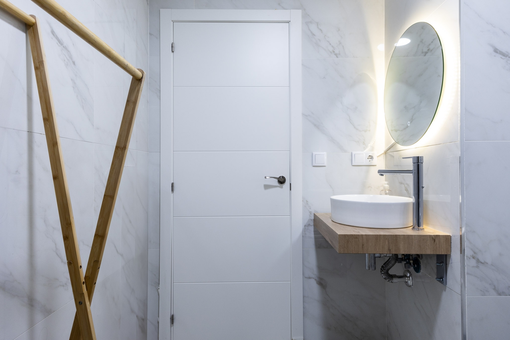 VLC HOST - San Jacinto C 24 VLC Host