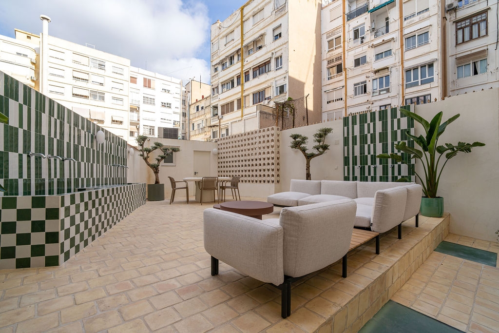 VLC Host - Conde Altea 36 VLC Host