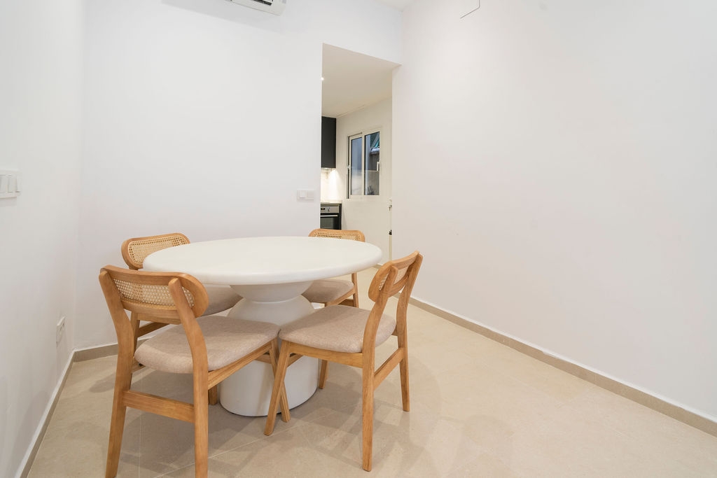 VLC Host - Cubells Bajo A 27 VLC Host