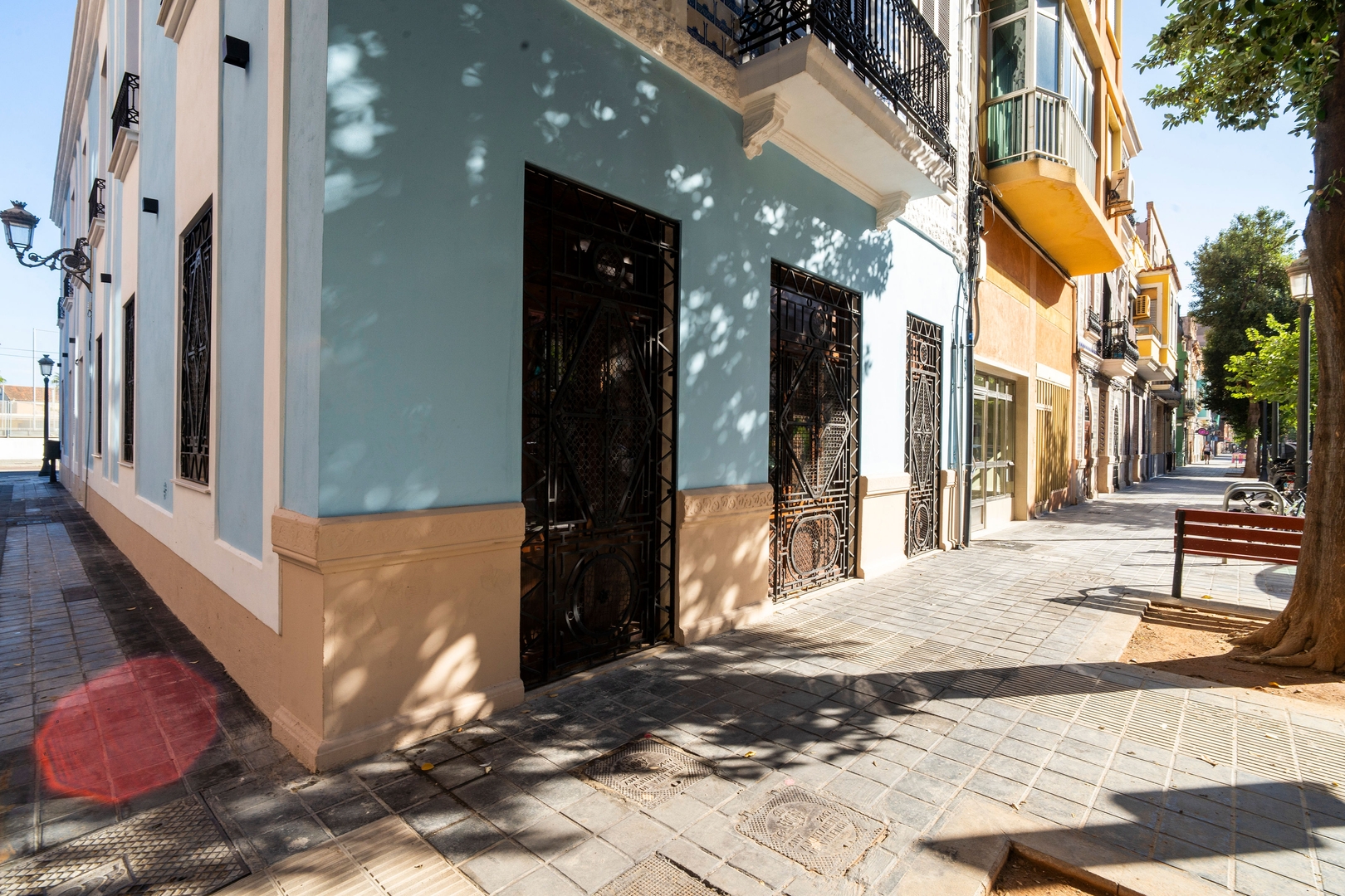 VLC HOST - Reina 168 3 (No Kitchen) 23 VLC Host