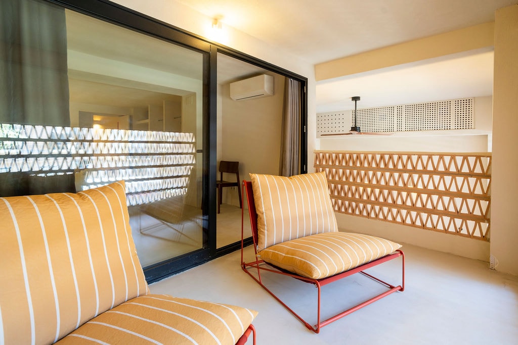 VLC Host - Reina 166 A 13 VLC Host