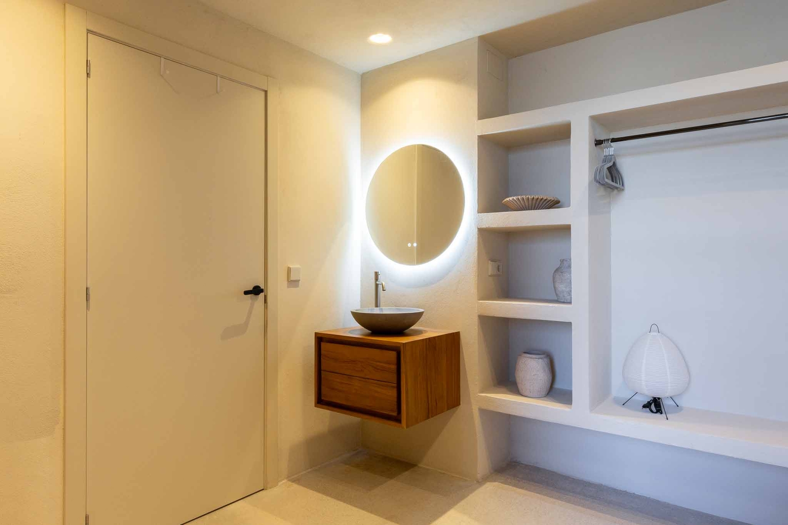 VLC Host - Reina 166 B 14 VLC Host