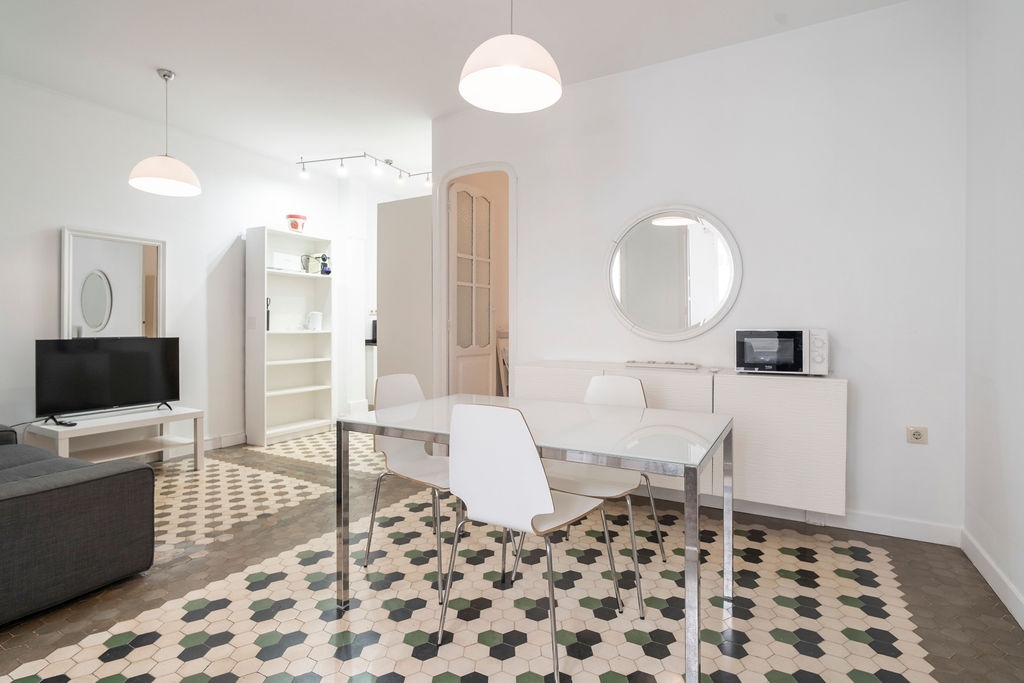 VLC Host - Erudito Orellana 15 VLC Host