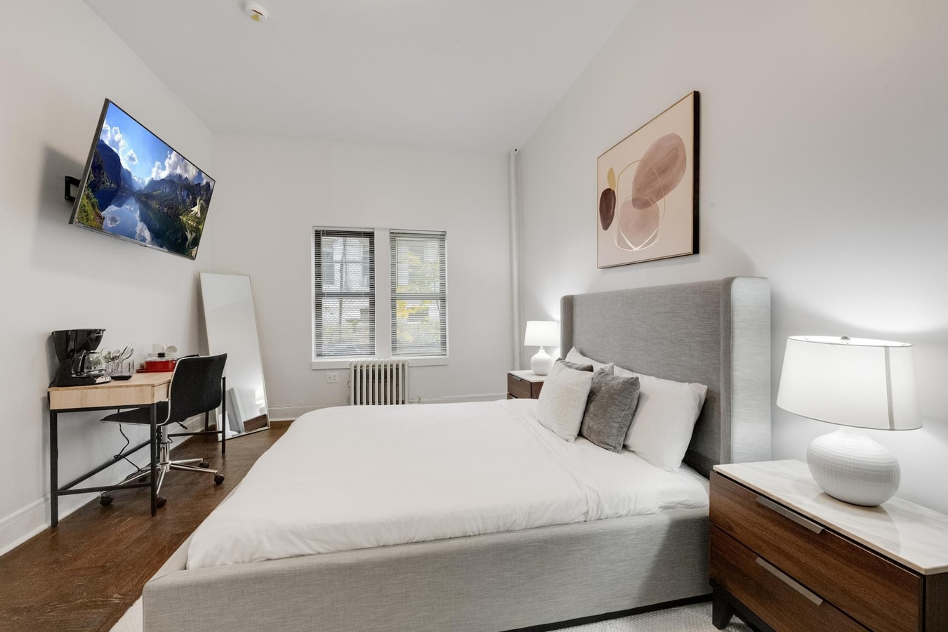 Bay Ridge 108 - B · Nestled Nook: Inviting Bay Ridge Studio Hideaway 4 Bay Ridge Hotel