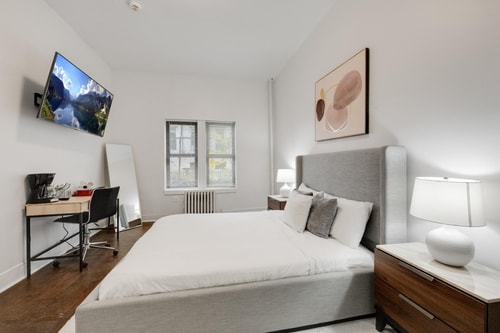 Nestled Nook: Inviting Bay Ridge Studio Hideaway 4 Bay Ridge Hotel