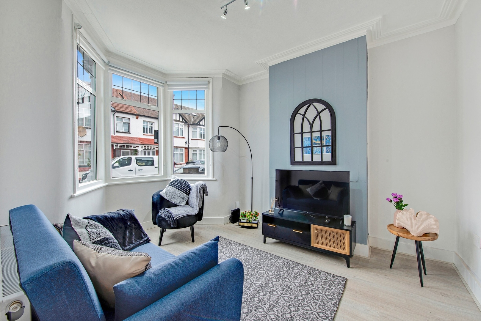 Lovely Park View Home With Easy Transport Access - Londra