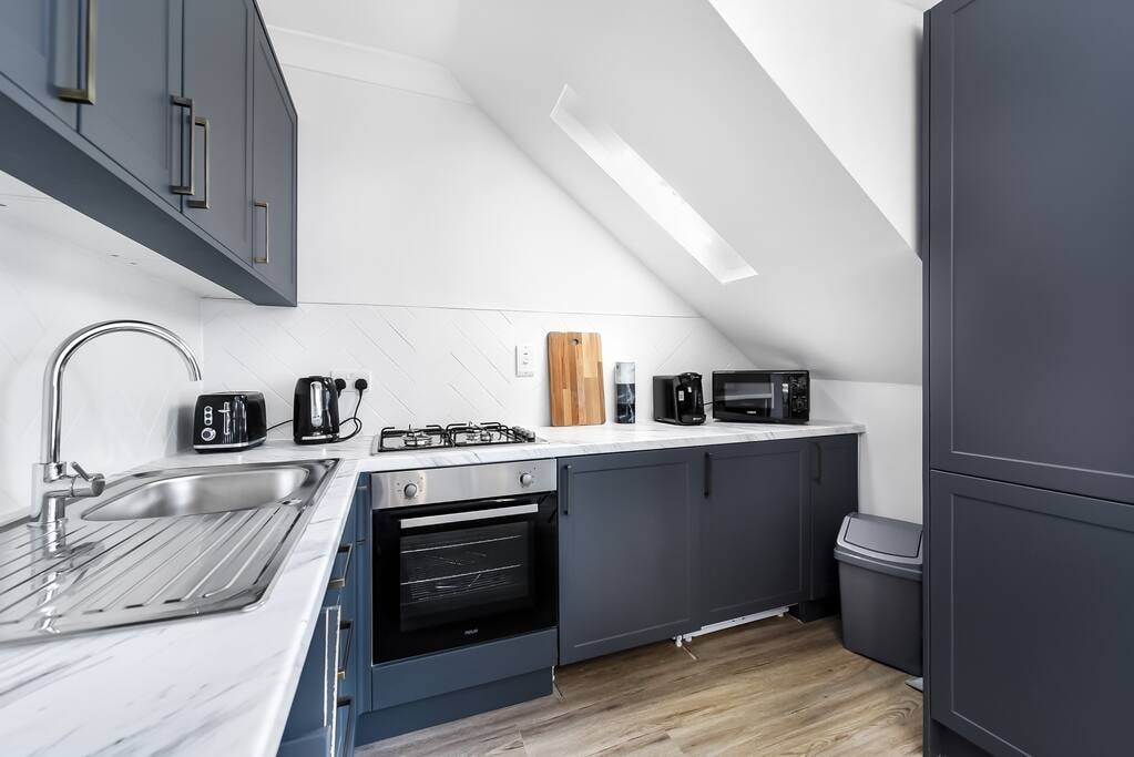 Awesome Loft Flat - Seconds to London’s Best Park! Flataway