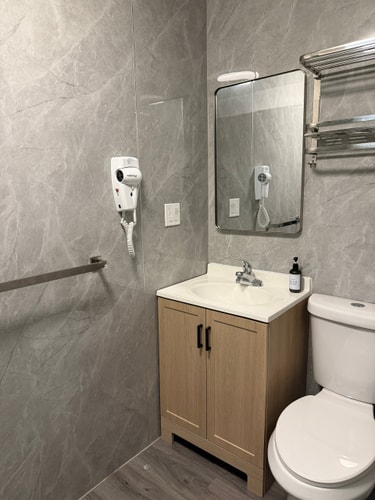 Soothing Bay Ridge Haven: Comfy Studio Oasis 7 Bay Ridge Hotel