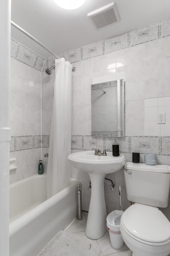 City Base: Convenient Studio in Bay Ridge 3 Bay Ridge Hotel