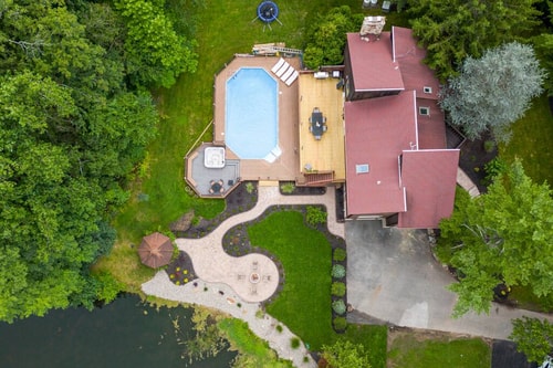 Upper Saddle River Resort w Pool, Hot Tub & Lake 86 Flataway