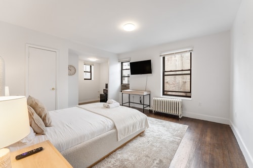 City Base: Convenient Studio in Bay Ridge 7 Bay Ridge Hotel
