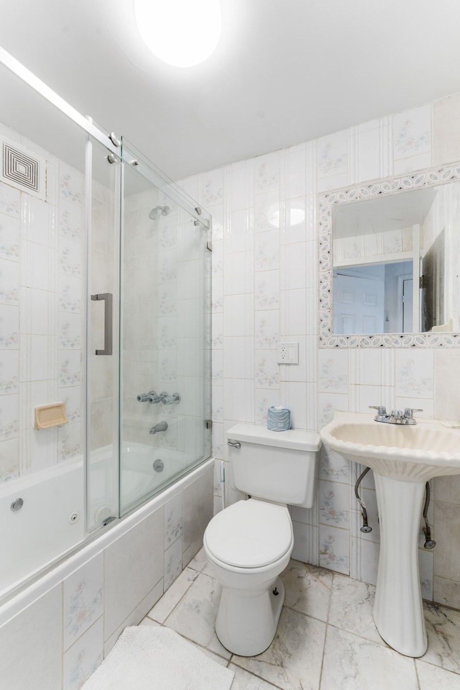Bay Ridge 307 - B · Traveler's Delight: Restful Bay Ridge Studio 3 Bay Ridge Hotel