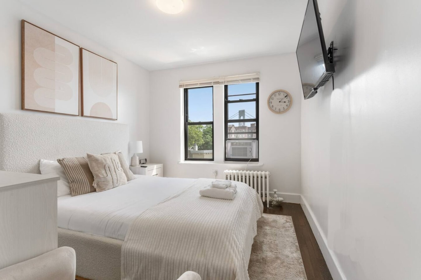 Bay Ridge 403 A and B · Cozy Dual Studios w/ Verrazano Bridge View 7 Bay Ridge Hotel