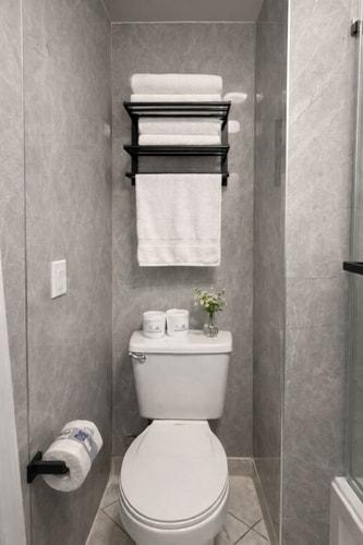 Urban Refuge: Bay Ridge Warm Studio Escape 4 Bay Ridge Hotel