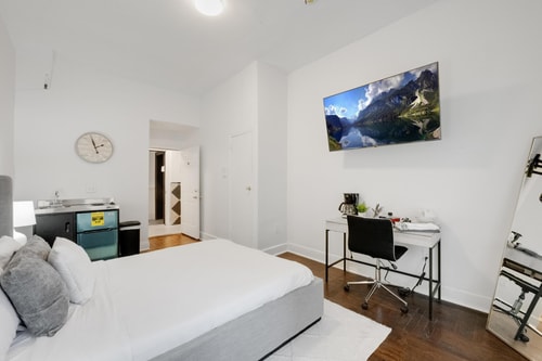 Nestled Nook: Inviting Bay Ridge Studio Hideaway 5 Bay Ridge Hotel