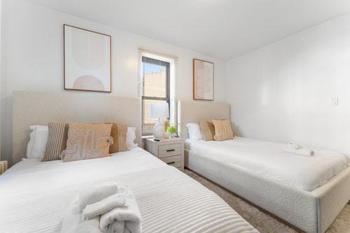 Merged 2 Units – A Spacious 2BR Perfect for Groups 1 Bay Ridge Hotel
