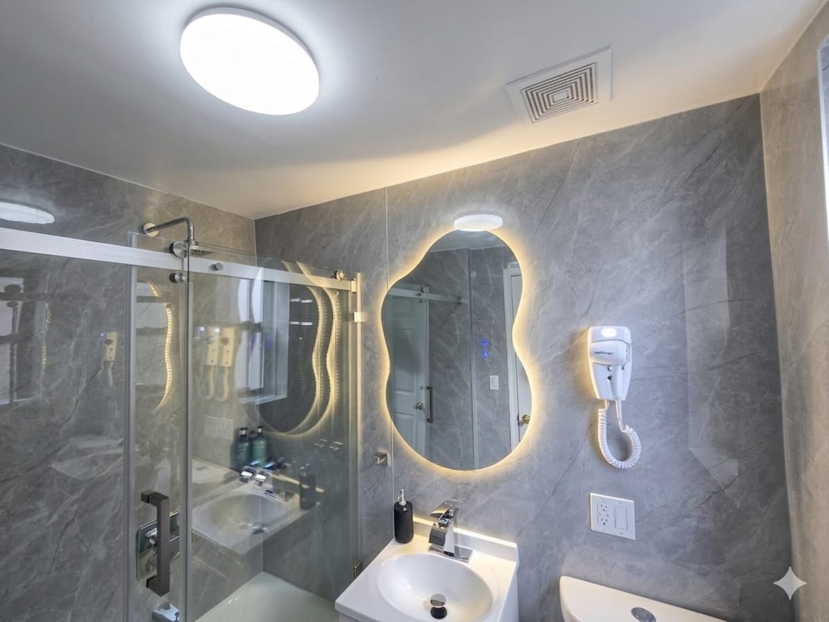 Bay Ridge 308 - A · Stylish & Central Bay Ridge Studio Living 18 Bay Ridge Hotel
