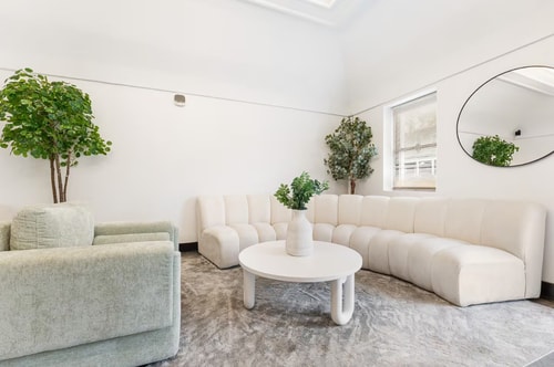 Merged 2 Units – A Spacious 2BR Perfect for Groups 5 Bay Ridge Hotel