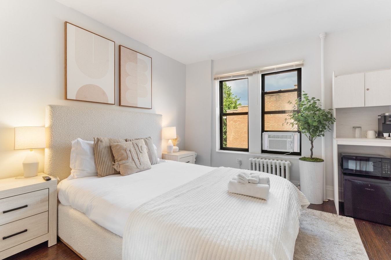 Bay Ridge 306 · Bay Ridge City Oasis: Brooklyn Studio Close to All Bay Ridge Hotel