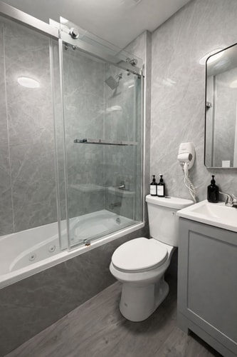 Nestled Nook: Inviting Bay Ridge Studio Hideaway 6 Bay Ridge Hotel