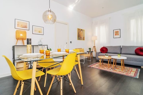 Stylish Apartment in the Center of Madrid Batuecas