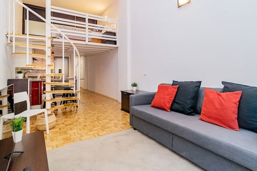 Luminoso Loft en Madrid - Barrio Delicias Batuecas