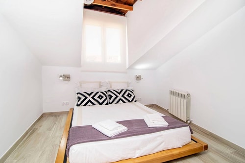 Apartamento en Madrid muy cerca a Plaza Mayor 3 Batuecas