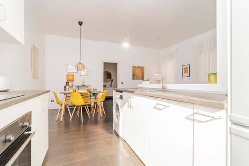 Stylish Apartment in the Center of Madrid 15 Batuecas