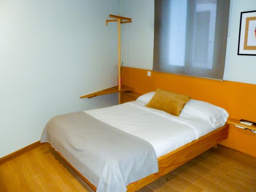 ROOM 4i.001 Quadruple Interior Economy Basement -1 0 OLBLANC