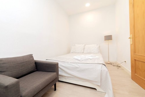 Exclusivo apartamento junto a Estación de Atocha 11 Batuecas