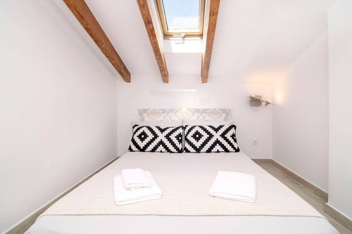 Apartamento en Madrid muy cerca a Plaza Mayor 20 Batuecas