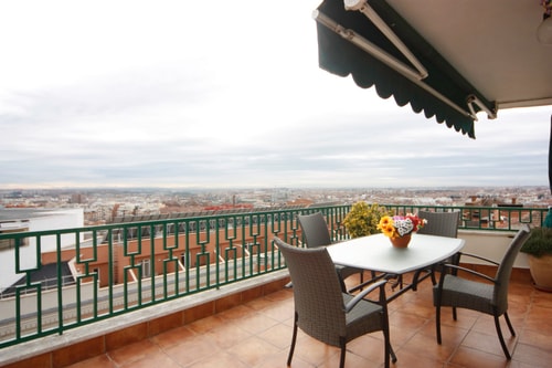 Ático Celestial en Barrio La Latina 45 Batuecas