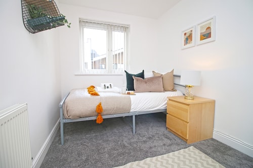 5 Bedroom Home - Sleeps 7 - Newport City Centre 21 Flataway