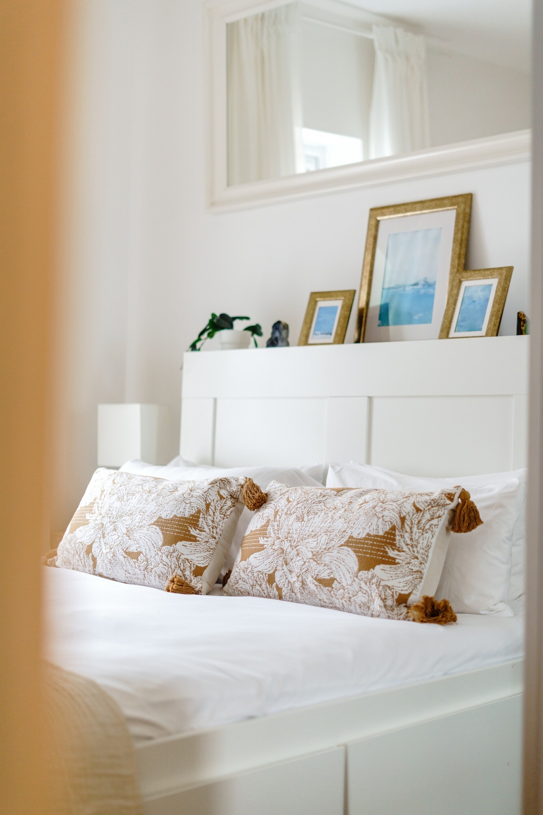 The Riverside Haven – City Centre + Parking in Bathstone Mews NP19 0PY - Property image 38 - VivreStays
