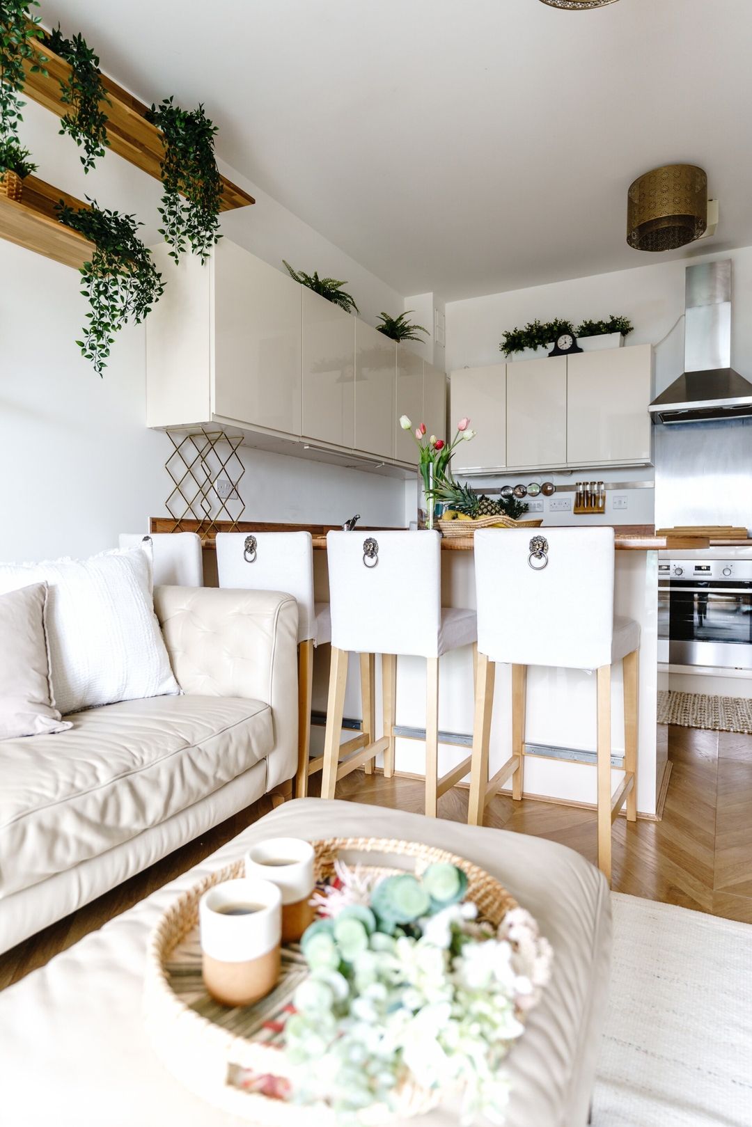 The Riverside Haven – City Centre + Parking in Bathstone Mews NP19 0PY - Property image 66 - VivreStays