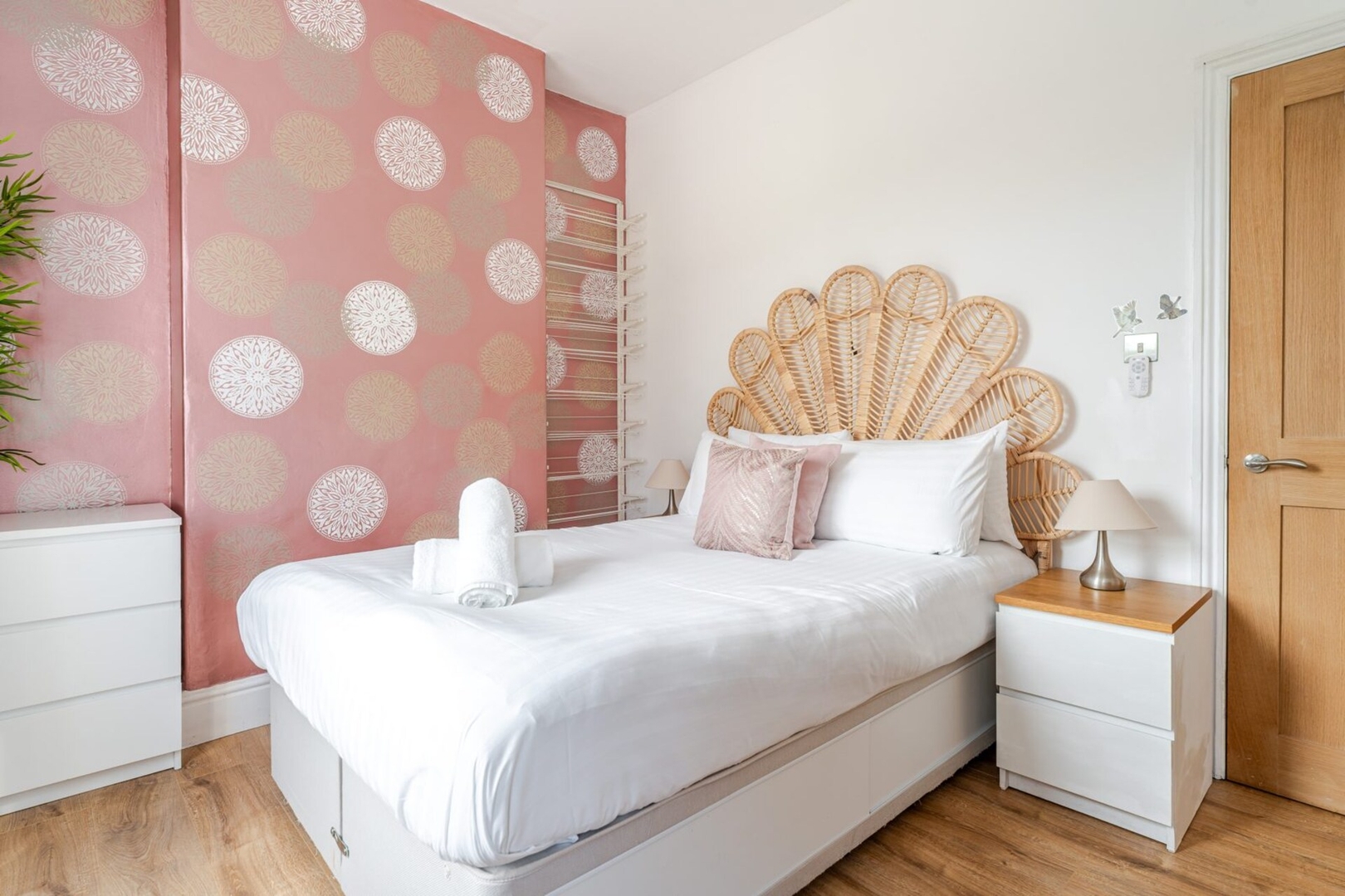 Cardiff Bay Victorian House | Garden | Sleeps 5 in 84 Hunter Street CF10 5JY - Property image 5 - VivreStays