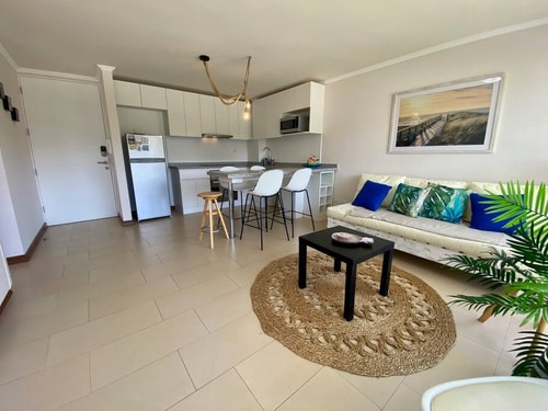 2D/2B Modern Apartment - Papudo Lagoon 7 BUHO Property